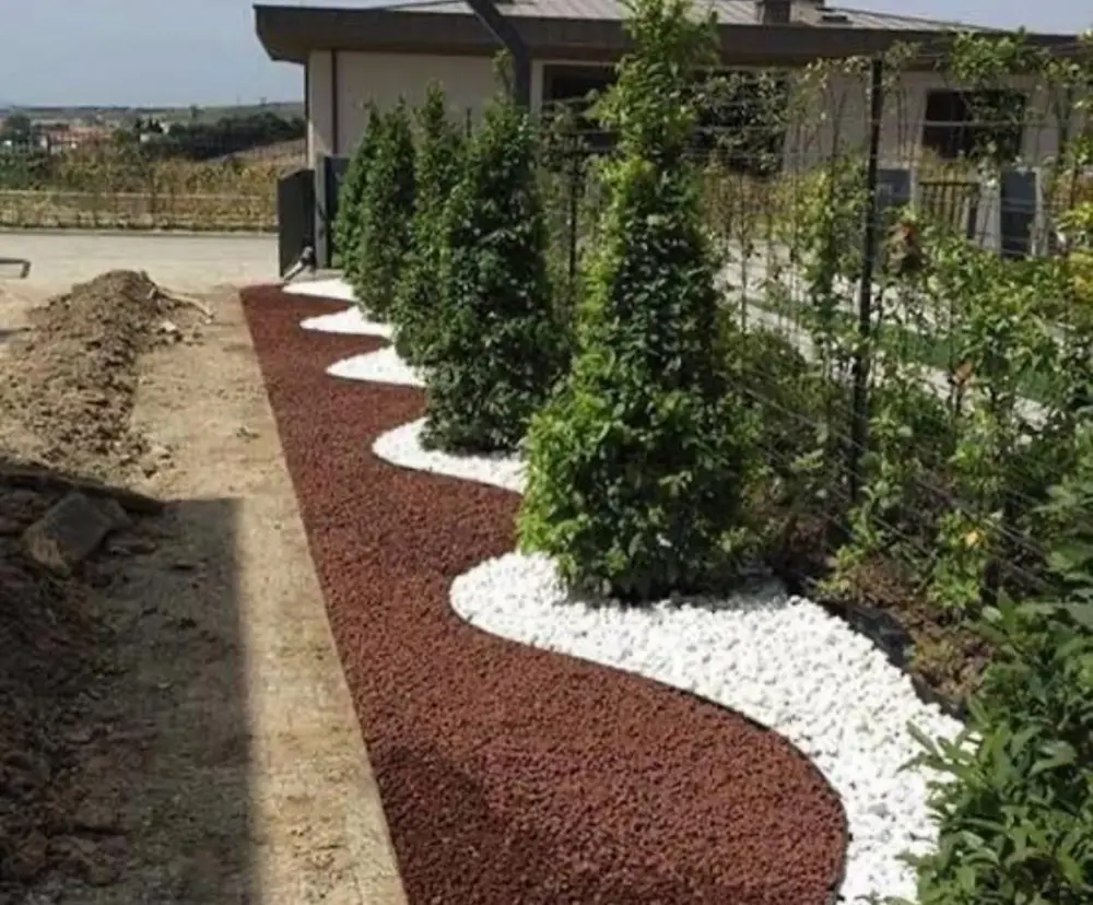 Dolomit taşı yürüyüş yolu